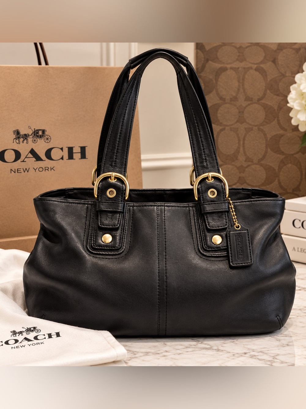COACH‎ Black Leather Shoulder Handbag